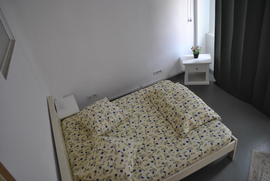 Vogue Hostel Букурещ Екстериор снимка