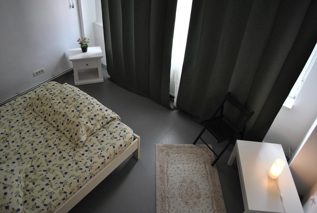 Vogue Hostel Букурещ Екстериор снимка