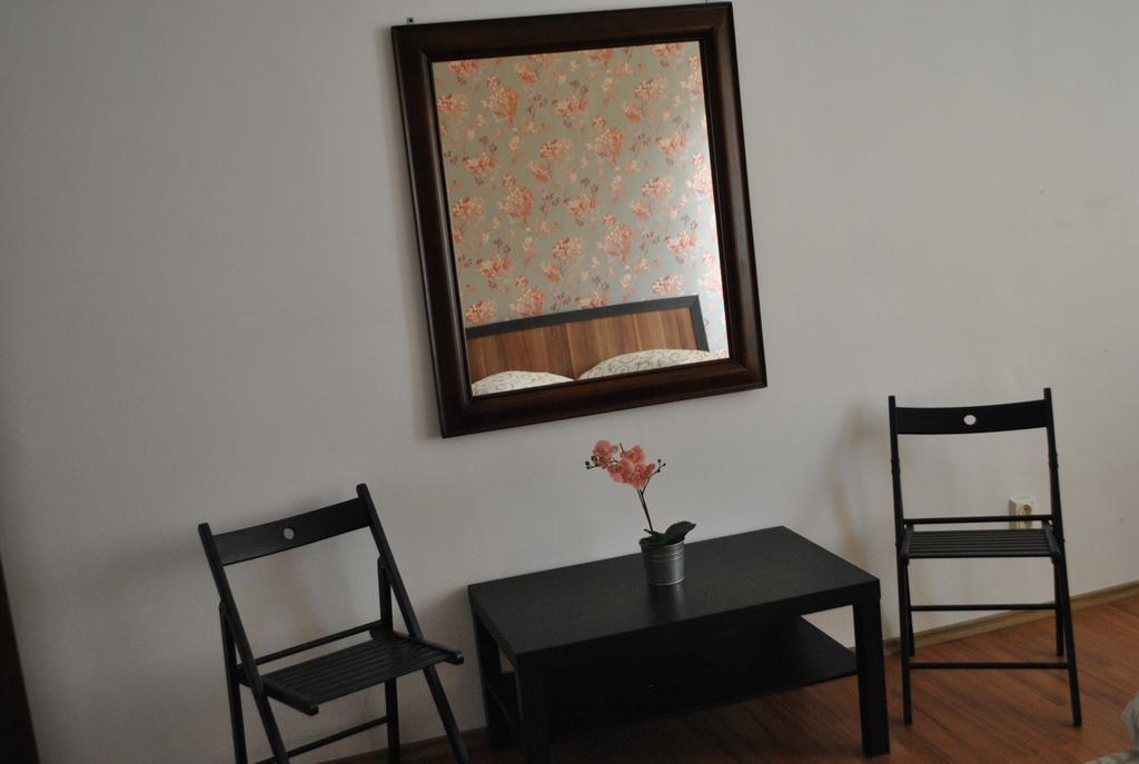 Vogue Hostel Букурещ Екстериор снимка